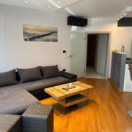 Appleonlux Apartamento Umago Exterior foto